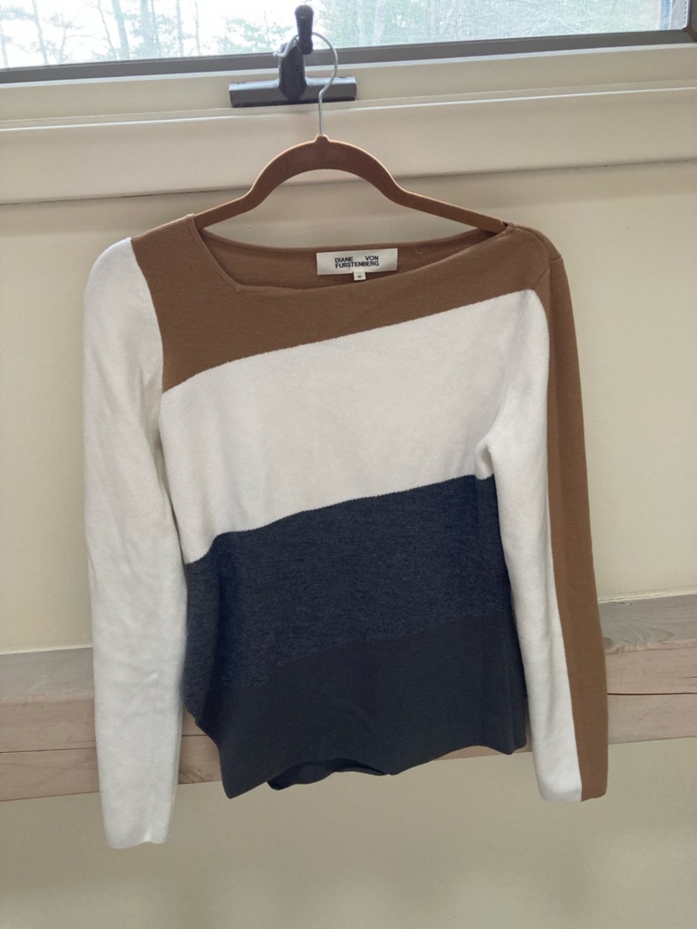 Diane von Furstenberg Camel Knit Top with White Label